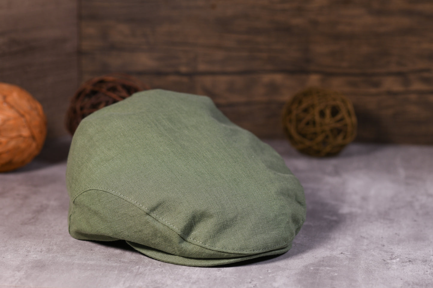 Green Trinity Linen Cap 20 by Mucros Weavers