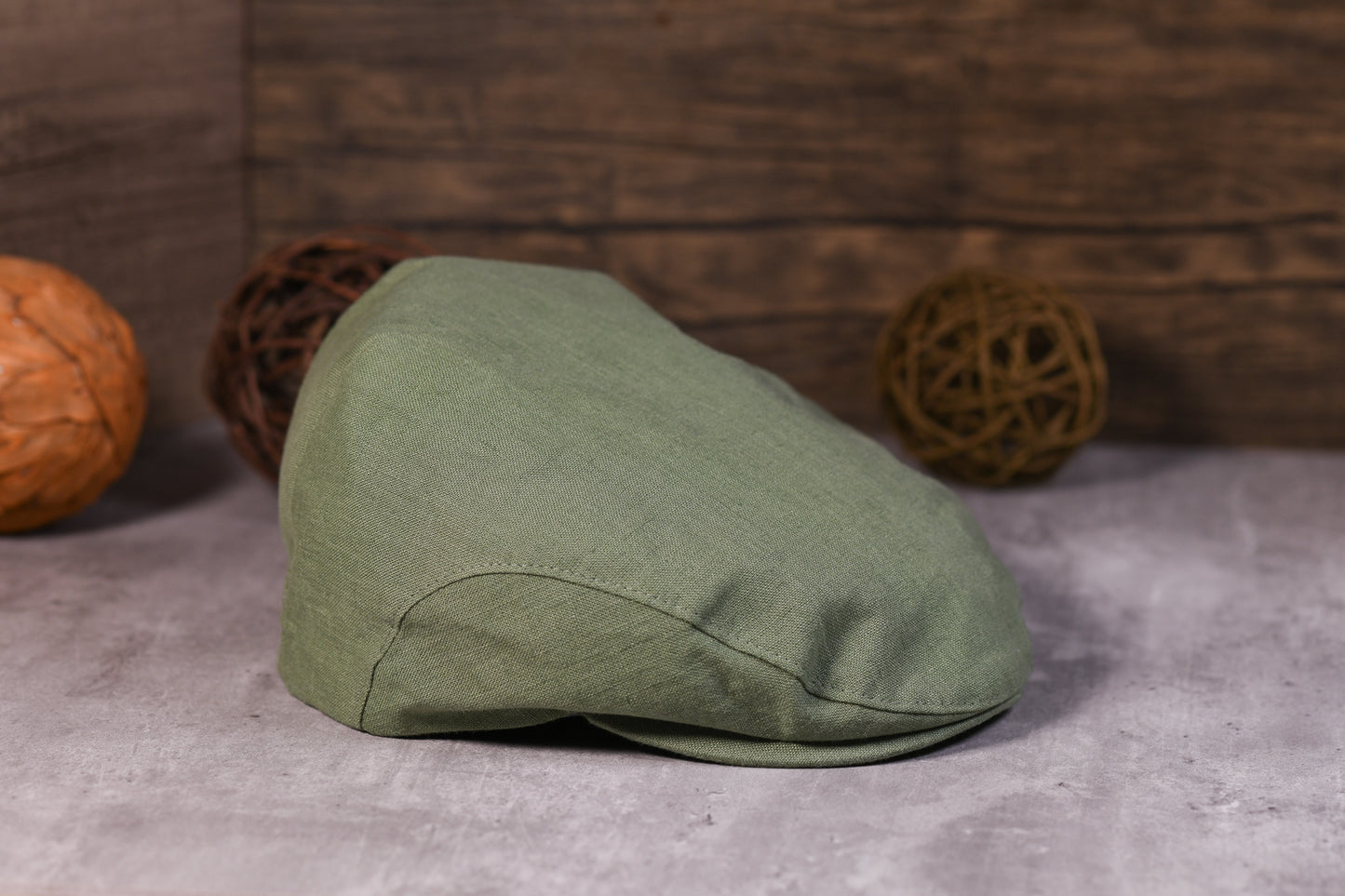 Green Trinity Linen Cap 20 by Mucros Weavers